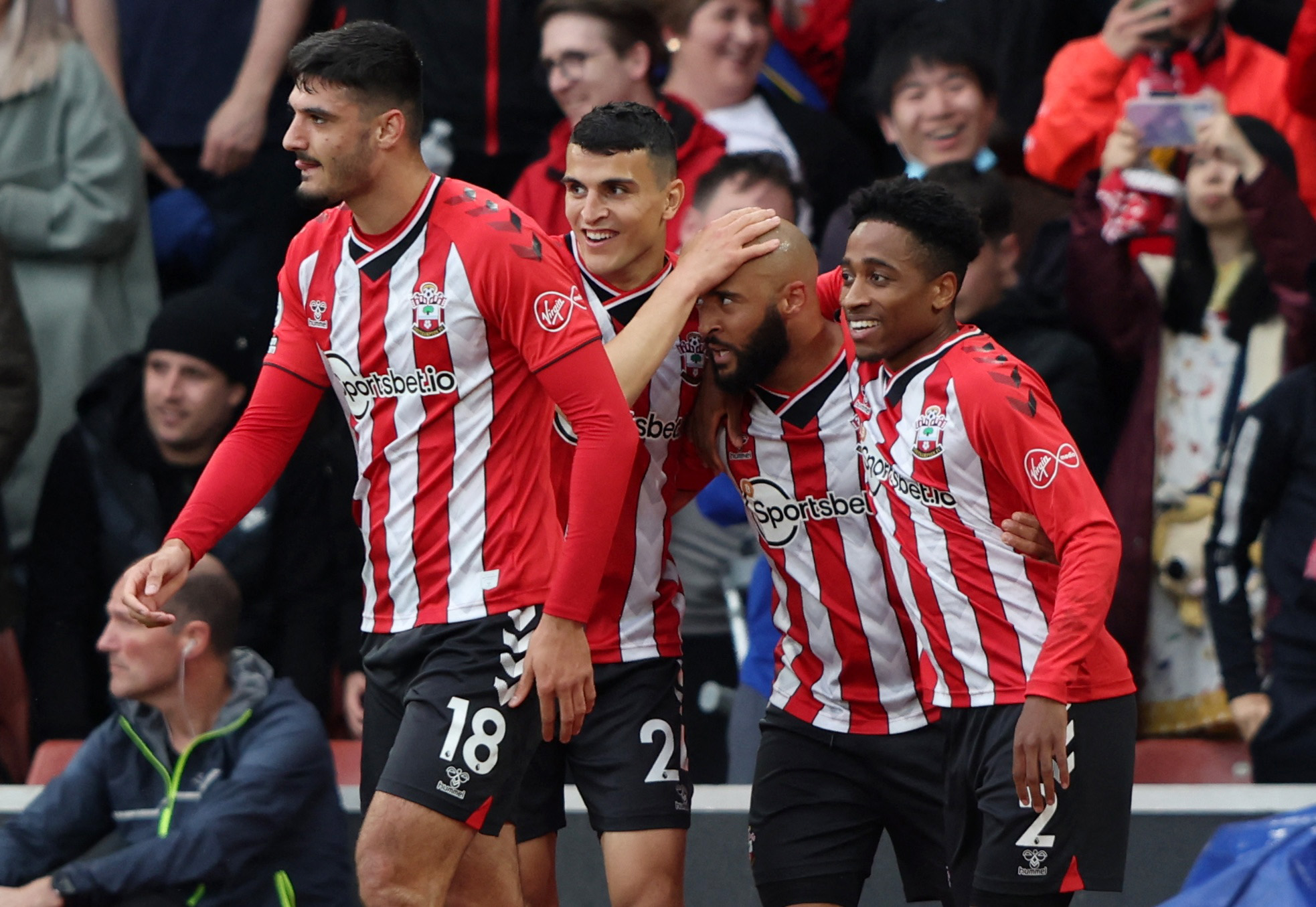 本以为会摆烂一年的绿军现在东部第4 塔图姆还有可能本赛季复出（曾被认为会摆烂的绿军已升至东部第4，塔图姆有望本季归来）