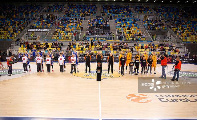 CBA球员单场助攻新纪录诞生（CBA单场助攻纪录被刷新）