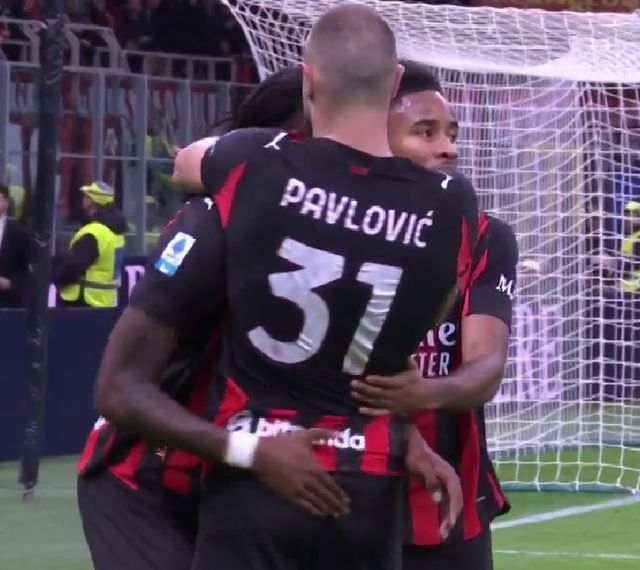 哀悼，切尔西功勋后卫马文-欣顿去世，享年85岁（切尔西名宿后卫马文-欣顿离世，享年85岁）