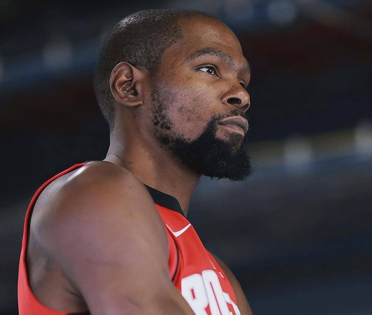 官方：京都不死鸟正式签下福冈黄蜂主力门将村上昌谦（京都不死鸟宣布：福冈黄蜂主力门将村上昌谦加盟）