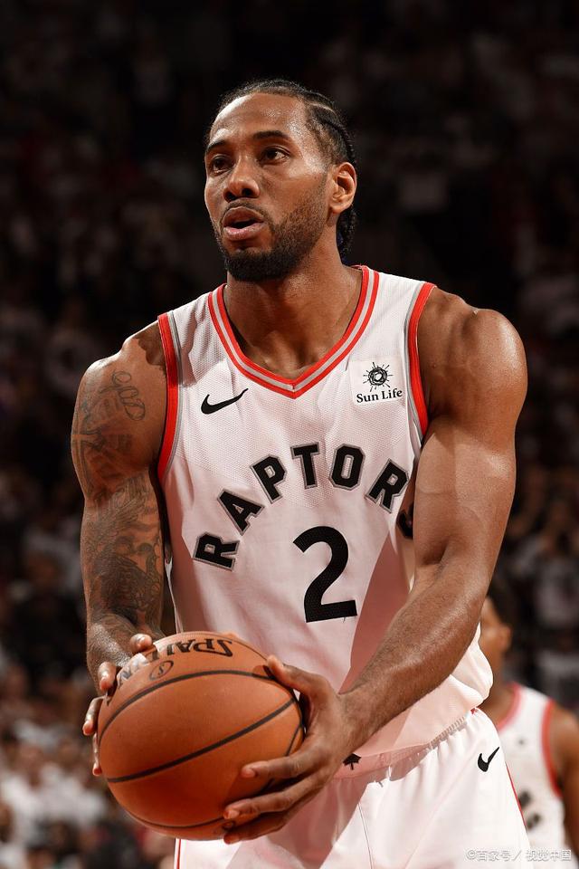 40分钟版本更强！贾明儒新赛季场均17.3分率队3连胜（40分钟全开更凶猛！贾明儒新季场均17.3分助队豪取三连胜）