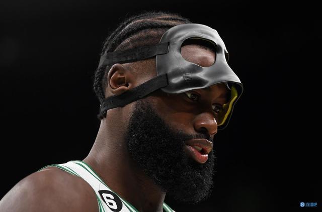 小法：孔蒂训练课后我得扶着人走，阿莱格里足球理念很简约（法布雷加斯：孔蒂训练强度大到得搀着走，阿莱格里的足球理念偏极简）