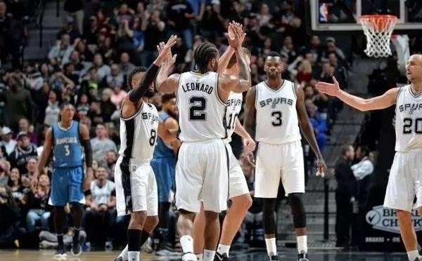 德天空：尤文关注匈牙利20岁中场托特，球员身价1500万欧（德国天空体育：尤文图斯有意引进20岁匈牙利中场托特，估值约1500万欧元）