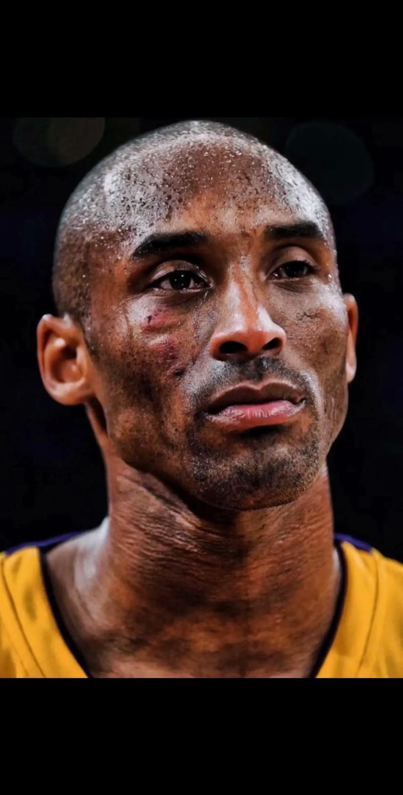 继续对轰！湖人范德比尔特三分+补篮 杜兰特联手阿门连拿7分回应（飙分大战再度上演：湖人范德比尔特三分+补篮，杜兰特携手阿门连砍7分回击）