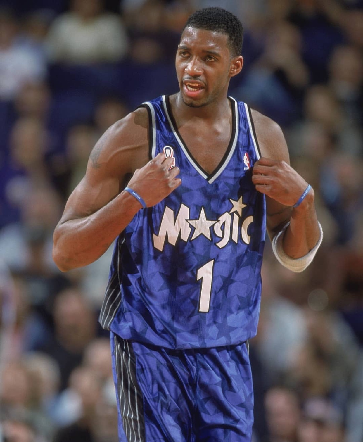 拜仁CEO：我希望续约于帕梅卡诺，卡尔为青训球员树立榜样（拜仁高层：希望续签于帕梅卡诺，卡尔是青训球员的楷模）