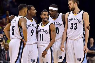 泰山足校95一代相聚淄博桓台，韦世豪、刘军帅等现役球员亮相（泰山足校95梯队齐聚淄博桓台，韦世豪、刘军帅等现役球员现身）