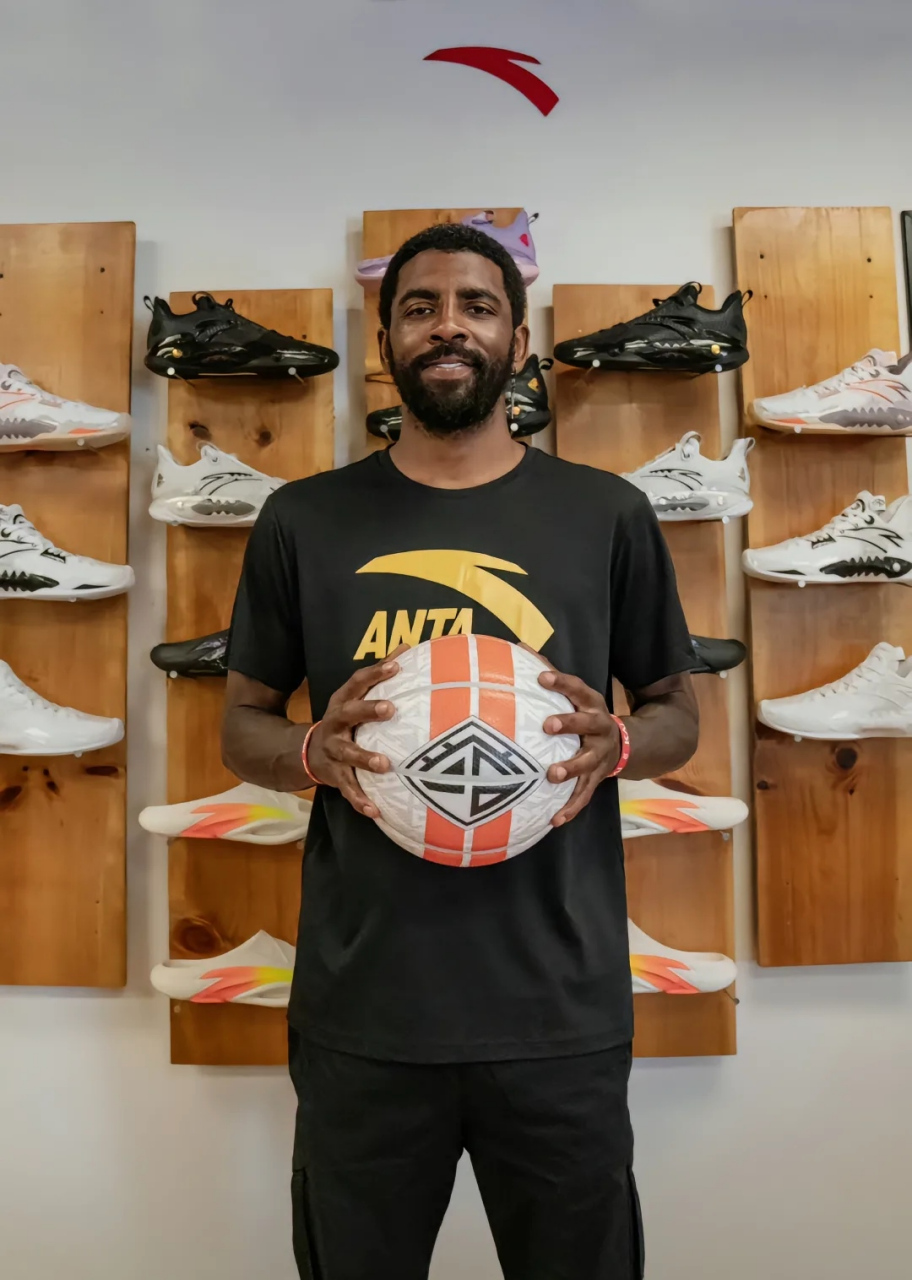 一箭双雕，姆巴佩上演皇马生涯&欧冠首次大四喜（双喜临门：姆巴佩完成皇马生涯及欧冠首个大四喜）